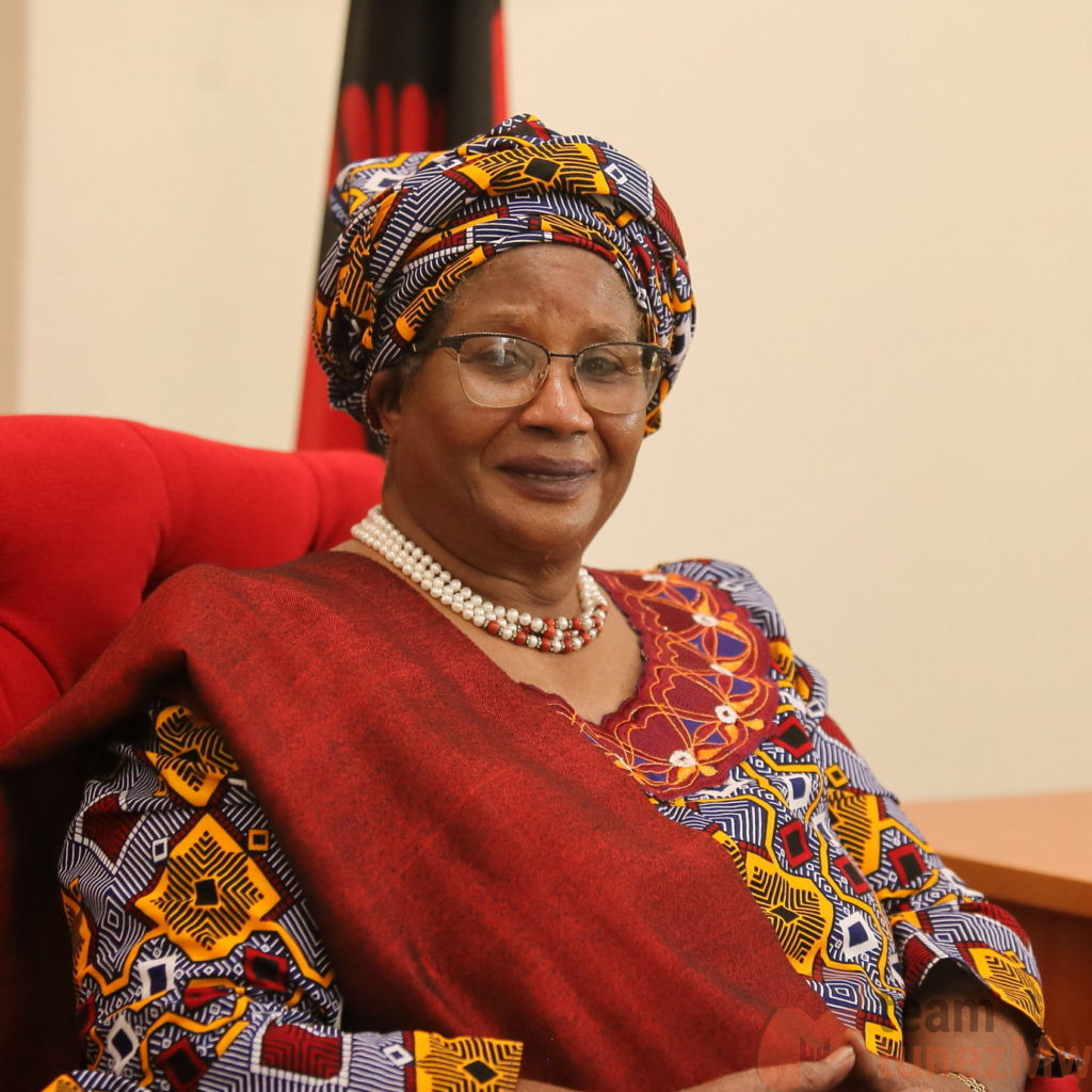 dr jb 10 scaled e1633362347880 1024x1024